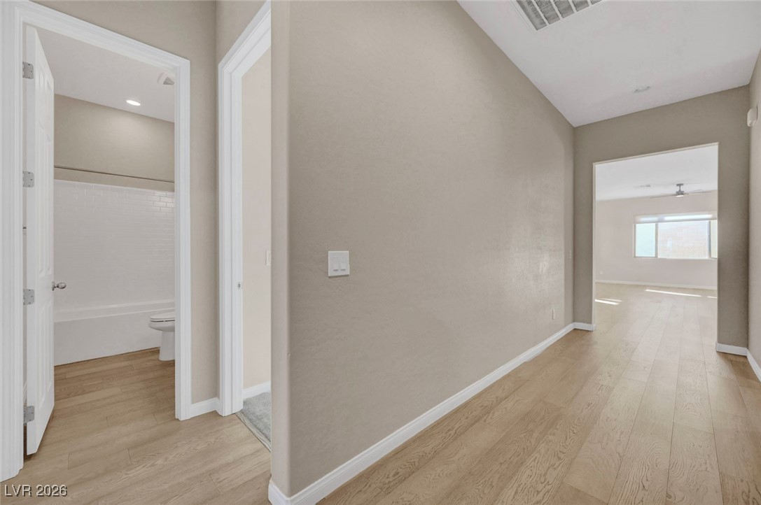6117 Bugsy Street Property Photo 8