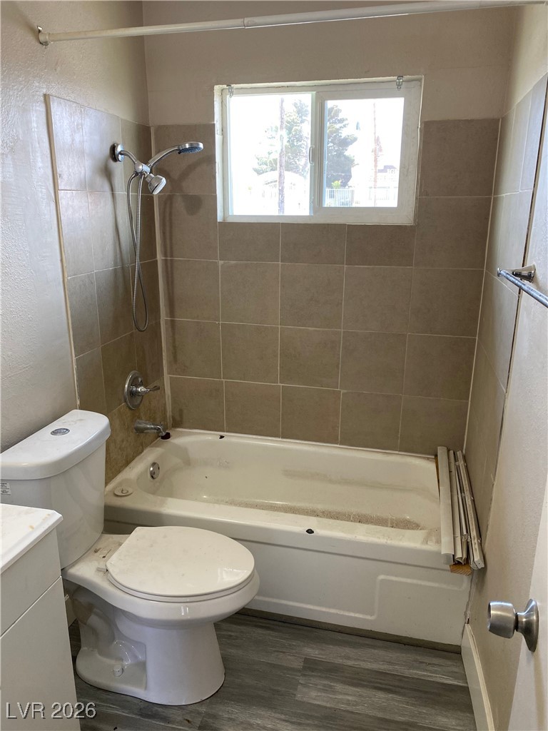 2746629 Property Photo 9