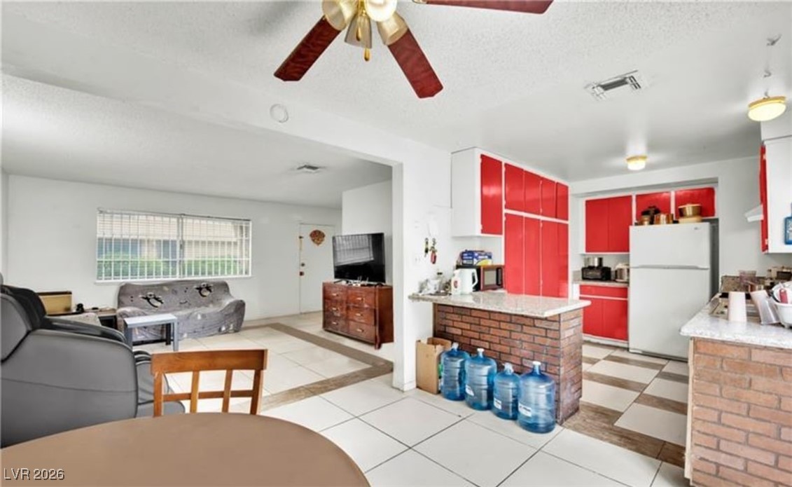 6133 Meadowgrass Lane Property Photo 9