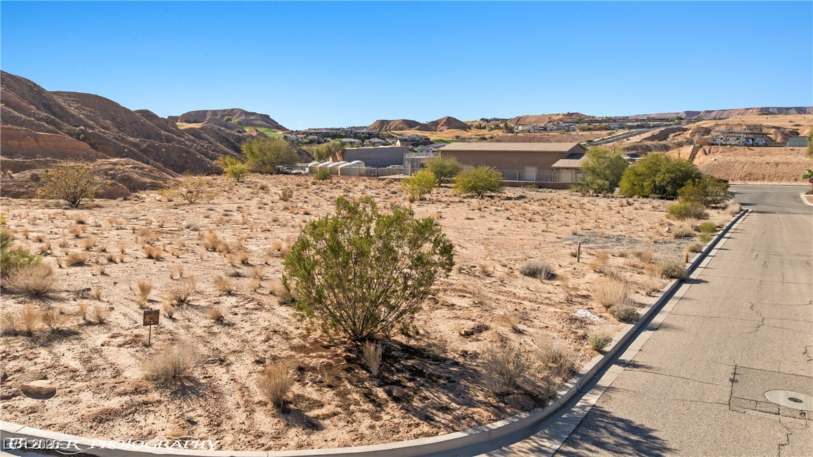 686 Mayan Circle Property Photo 22