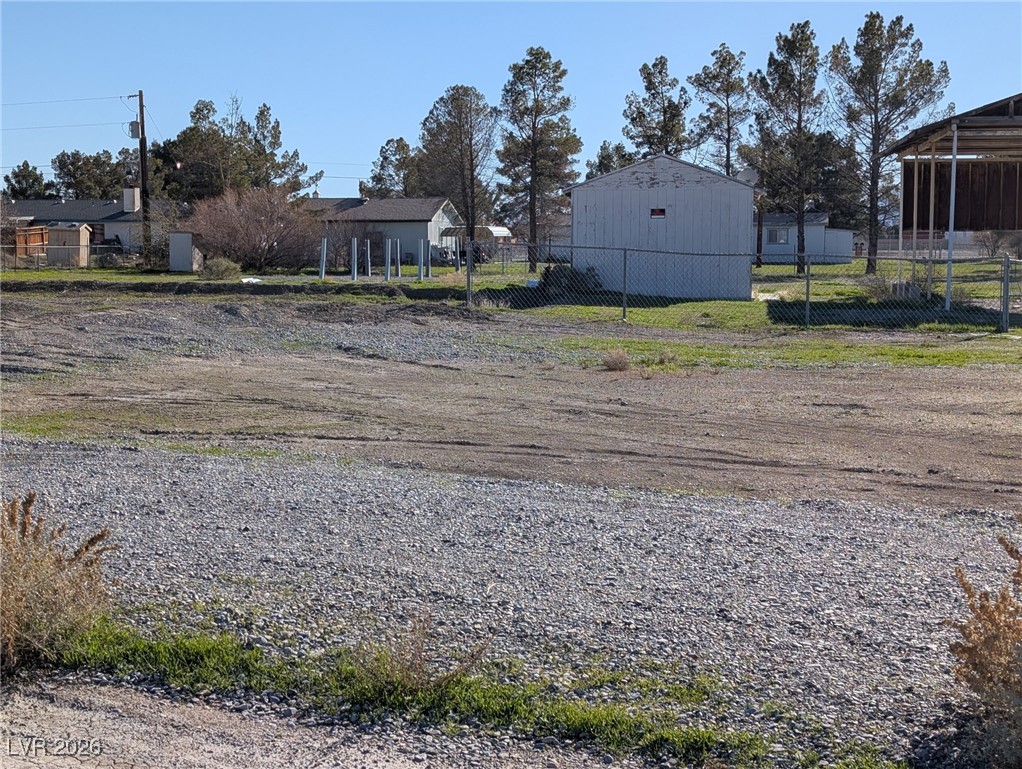 1711 West Horn Avenue Property Photo 2