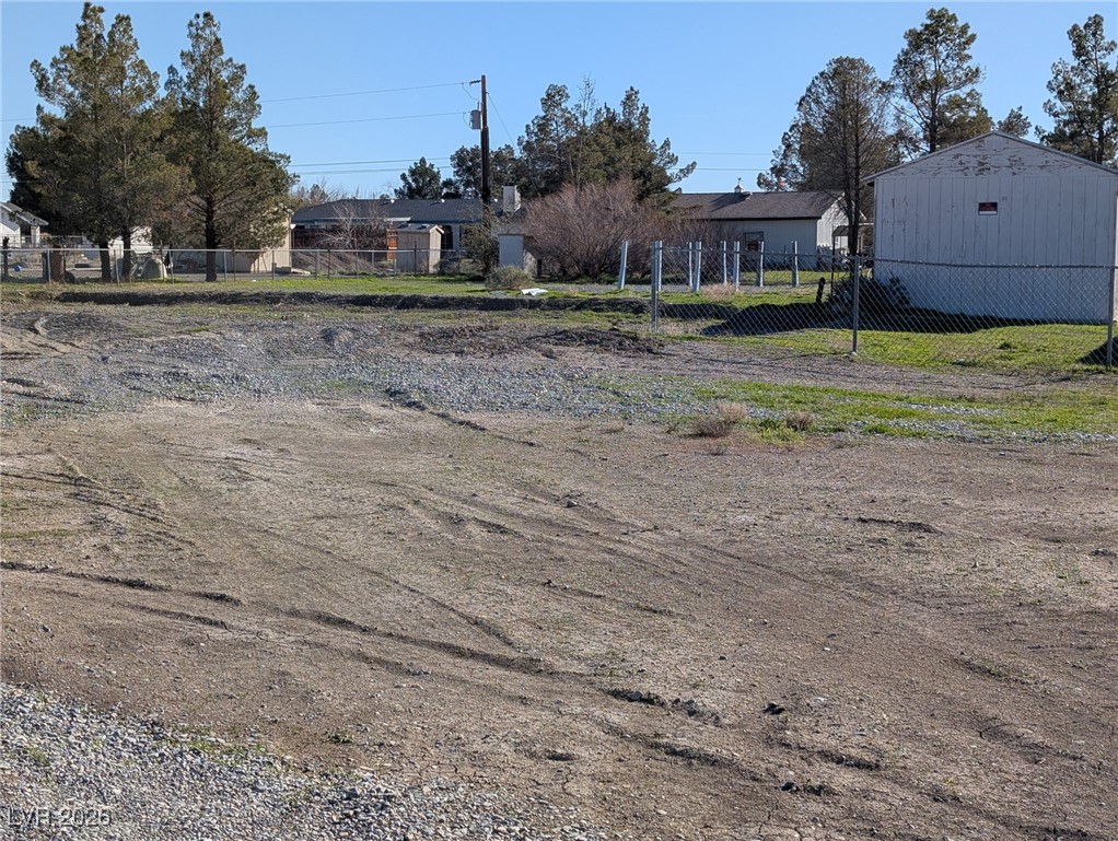 1711 West Horn Avenue Property Photo 3