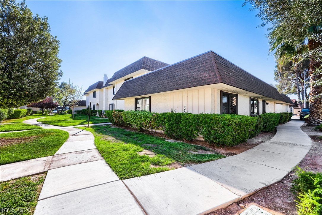 4180 Flamingo Crest Drive 3 Property Photo 4