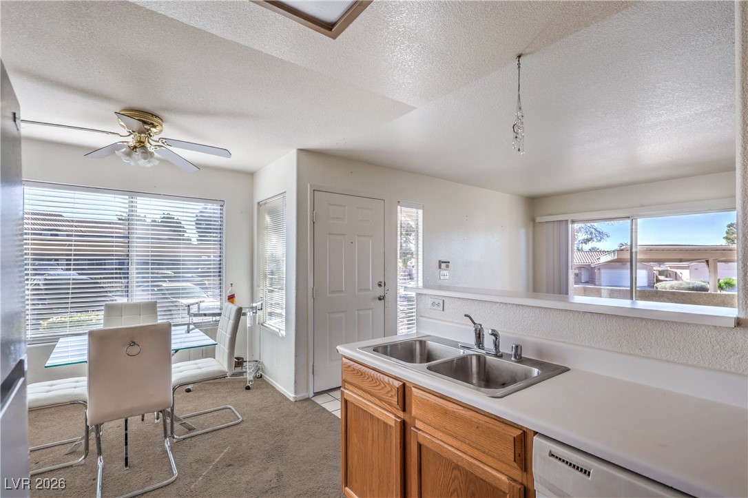 5265 Caspian Springs Drive 104 Property Photo 6