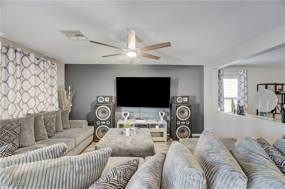 6210 Escapa Court Property Photo 10