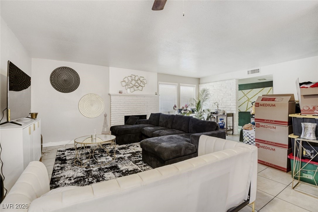 2765 Heritage Court Property Photo 3
