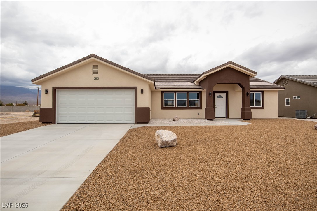 3897 North Mayfield Ranch Road Property Photo 2