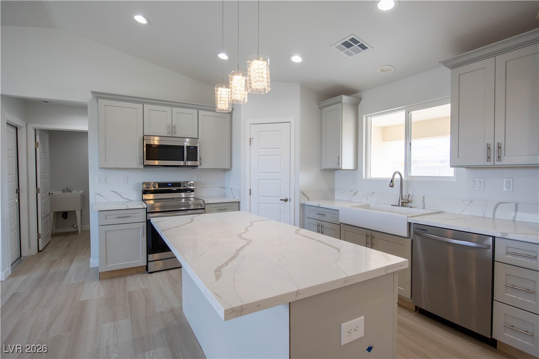 3897 North Mayfield Ranch Road Property Photo 7