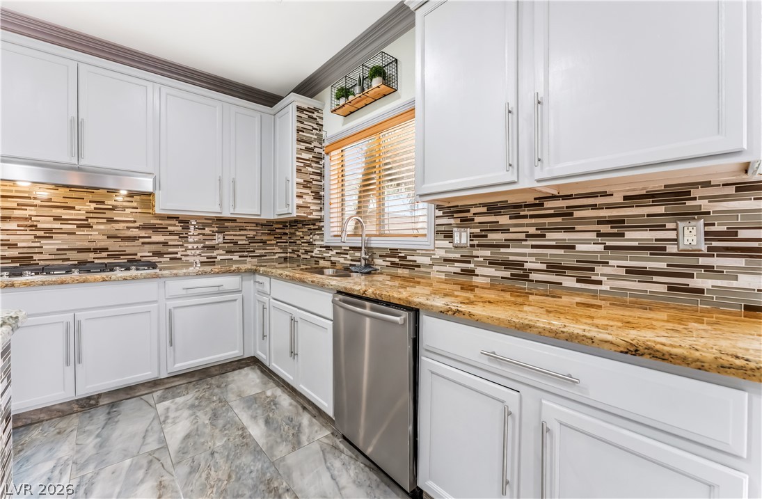 418 Finch Ridge Avenue Property Photo 18