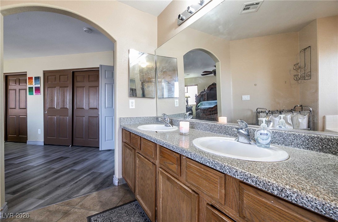 418 Finch Ridge Avenue Property Photo 26