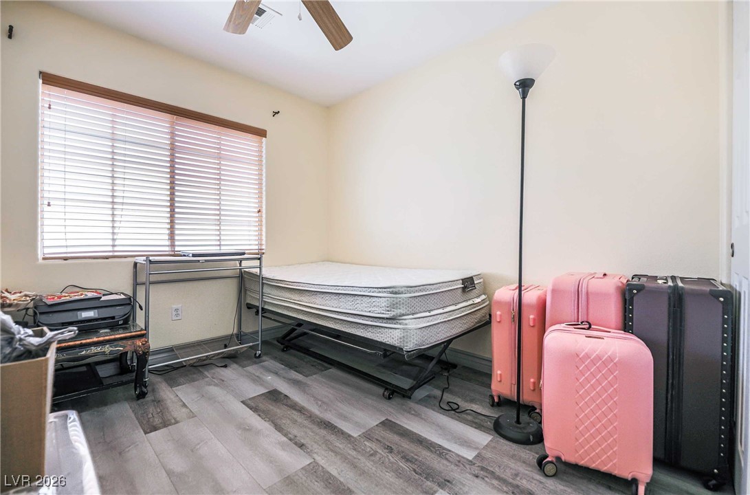 418 Finch Ridge Avenue Property Photo 37