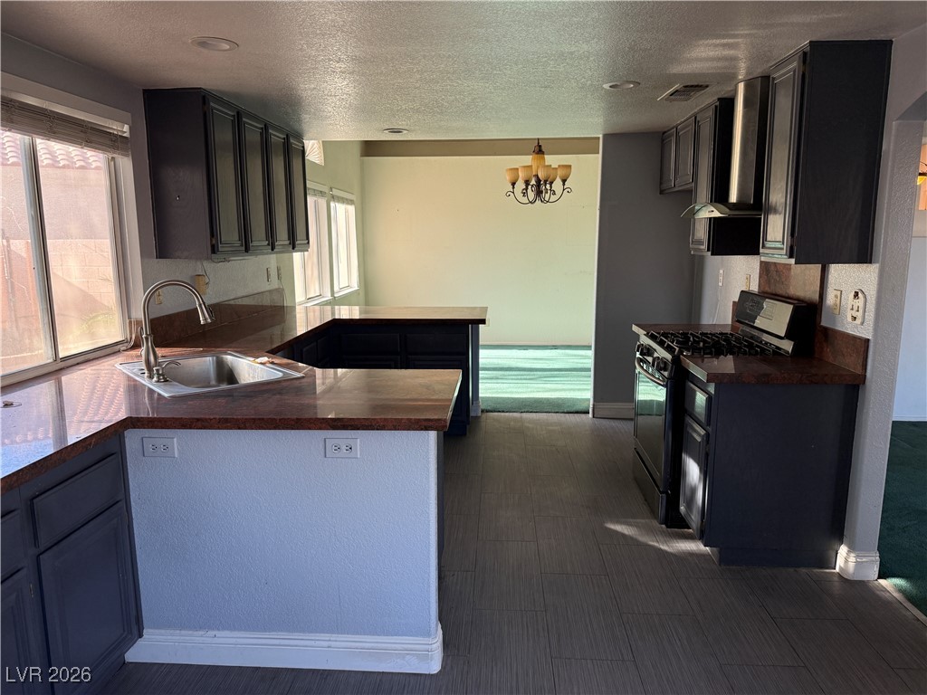 4410 La Reina Circle Property Photo 7
