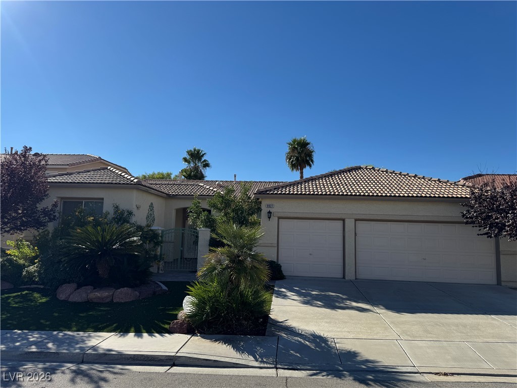 9927 Ridge Manor Avenue Property Photo 1