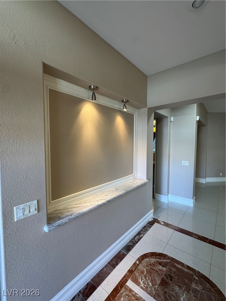 9927 Ridge Manor Avenue Property Photo 13