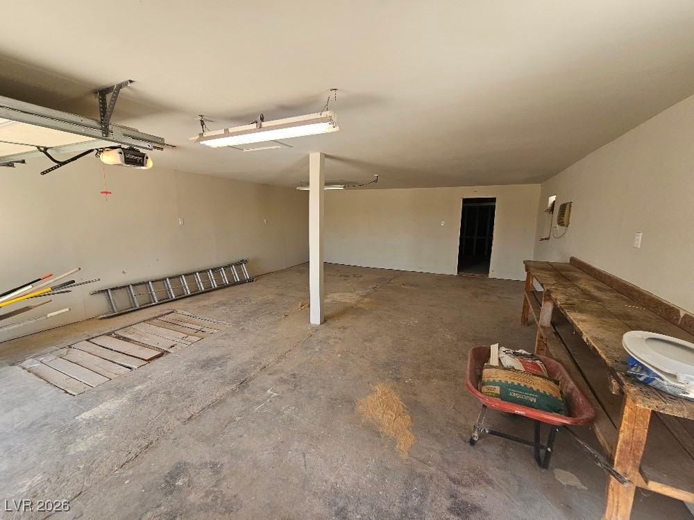 870 Second Street Property Photo 8
