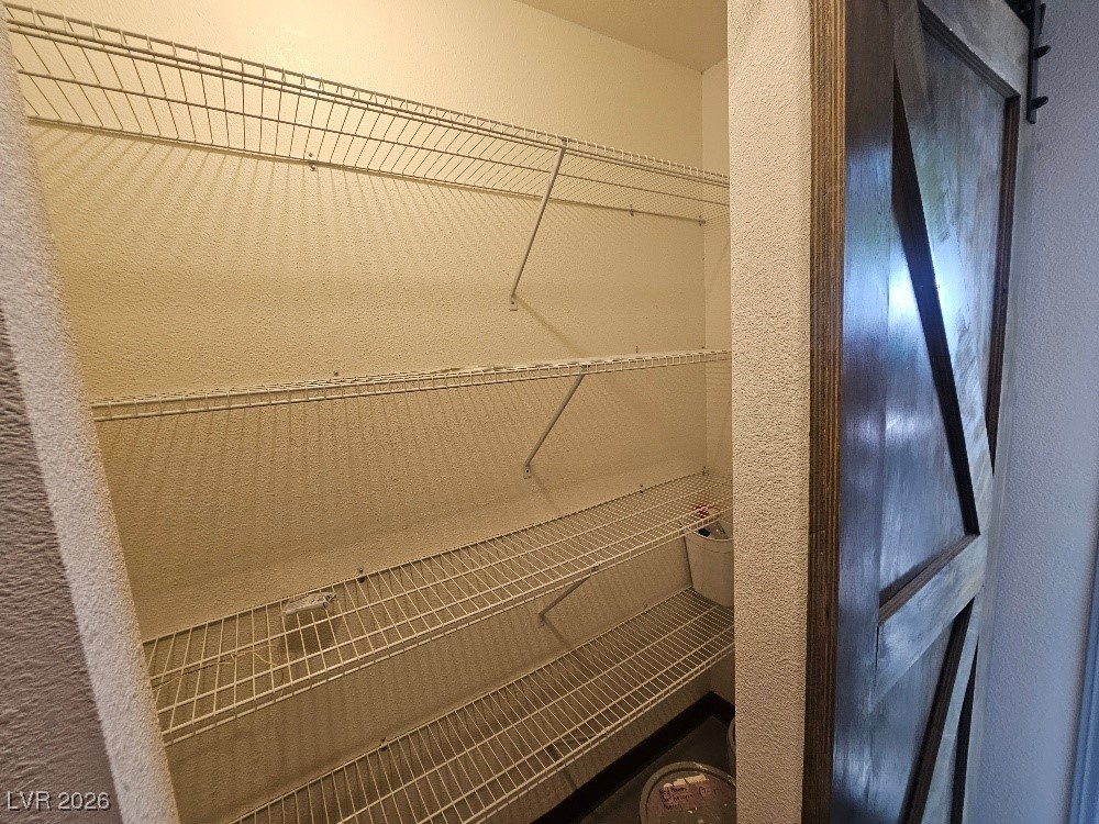 870 Second Street Property Photo 15