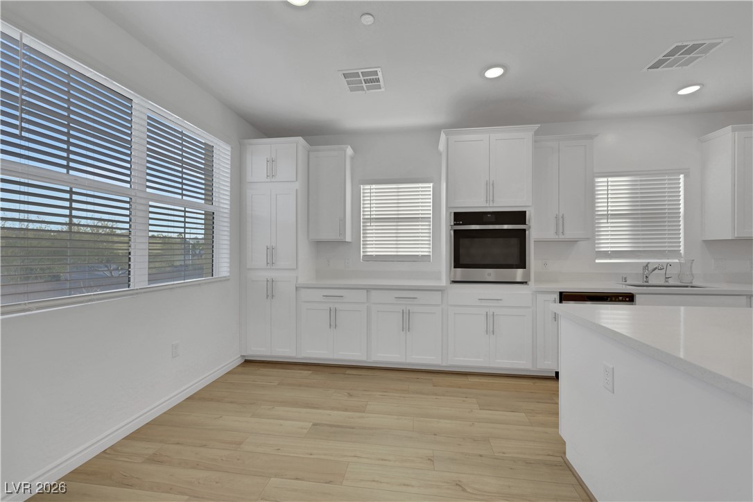 2555 Hampton Road 7202 Property Photo 18