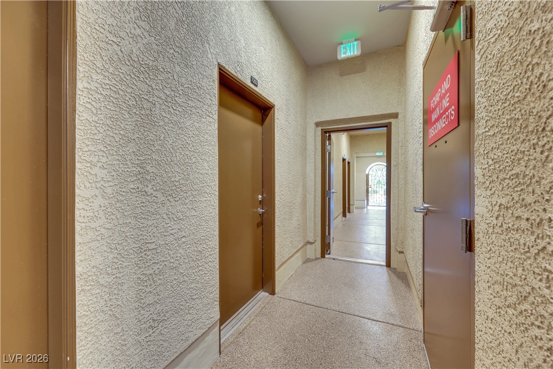2555 Hampton Road 7202 Property Photo 38
