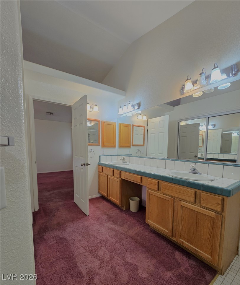 5941 Doubletree Road Property Photo 18