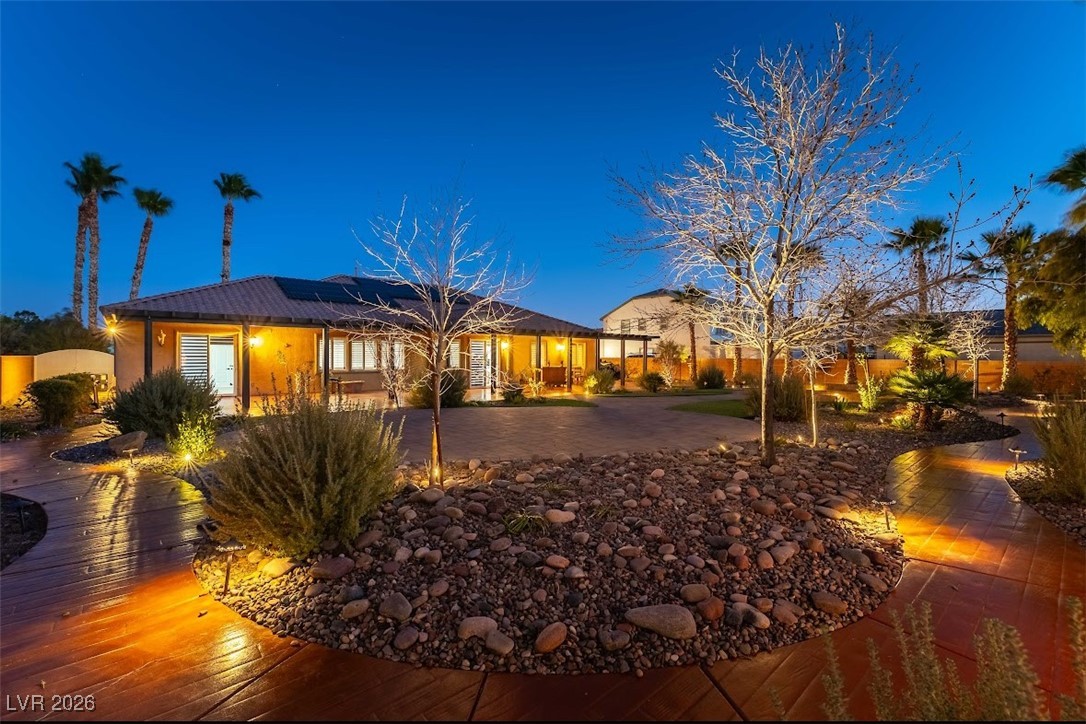 8225 Fulton Ranch Street Property Photo 3