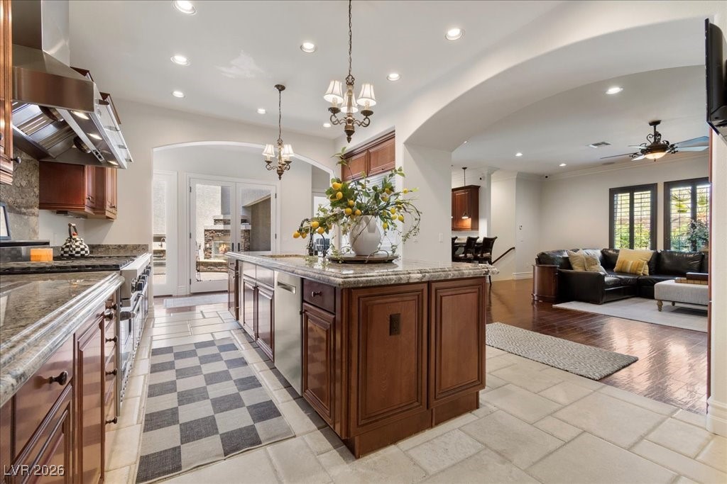4450 Palisades Canyon Circle Property Photo 13