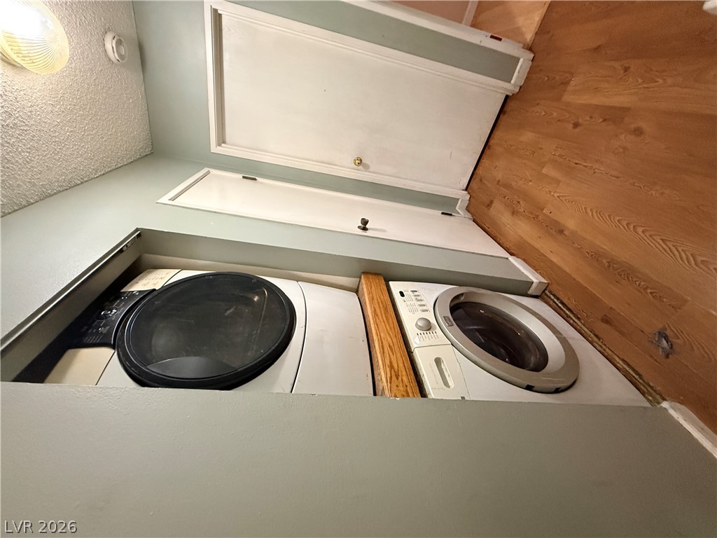 6681 Bubbling Brook Drive A Property Photo 13