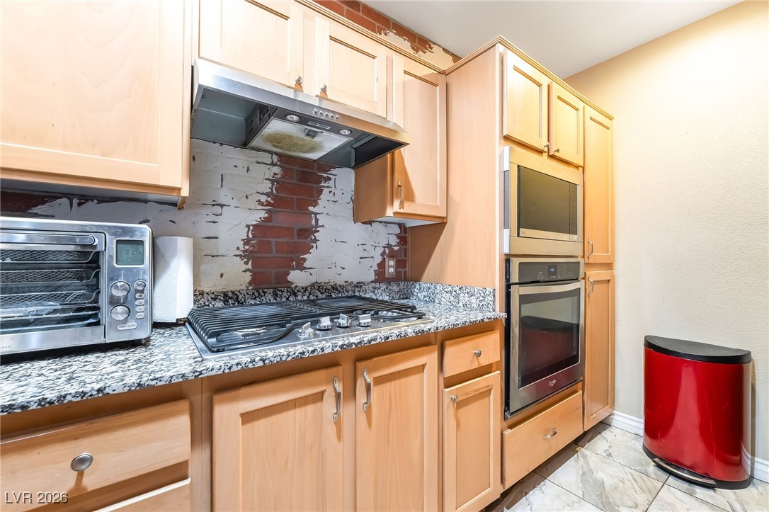 35 East Agate Avenue 201 Property Photo 18