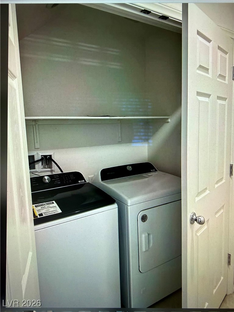 1168 Tektite Avenue Property Photo 10