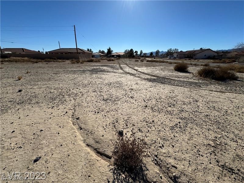 731 East Jack Rabbit Street Property Photo 2