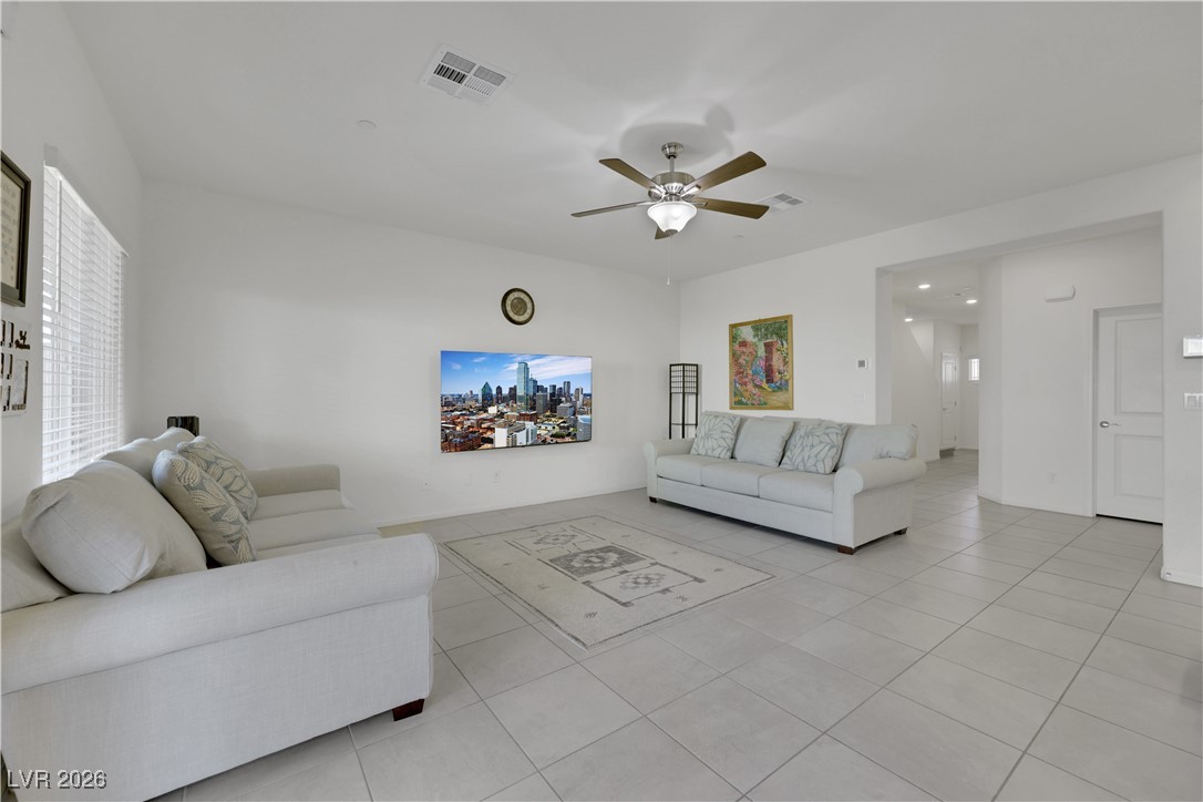 10968 Lancaster Park Avenue Property Photo 8