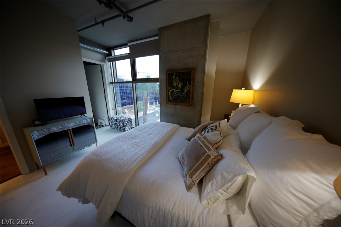 353 East Bonneville Avenue 475 Property Photo 10