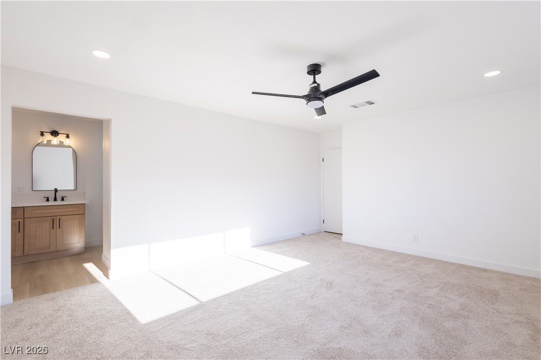 4319 Roanridge Avenue Property Photo 20
