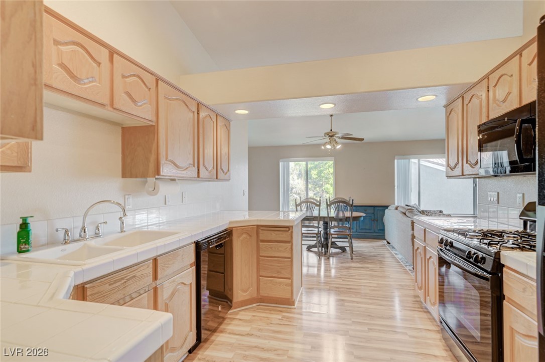 700 Capri Drive 31c Property Photo 4