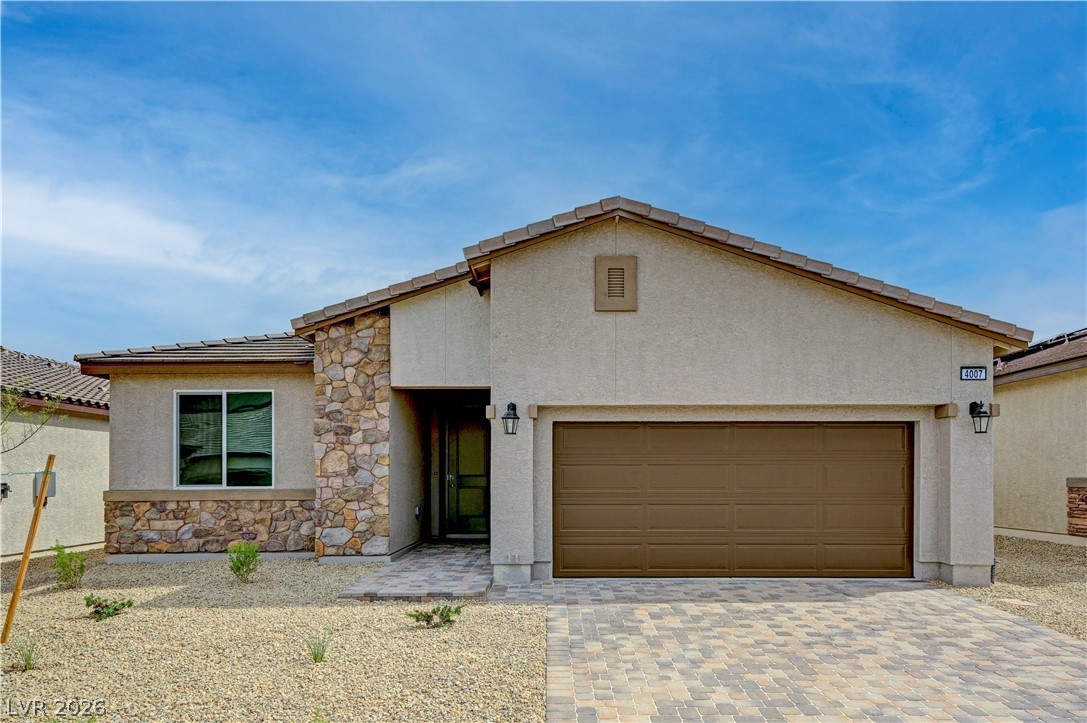 4007 Blooming Orange Avenue Property Photo 1