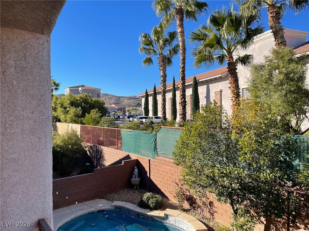 1001 Puerta Del Sol Drive Property Photo 9
