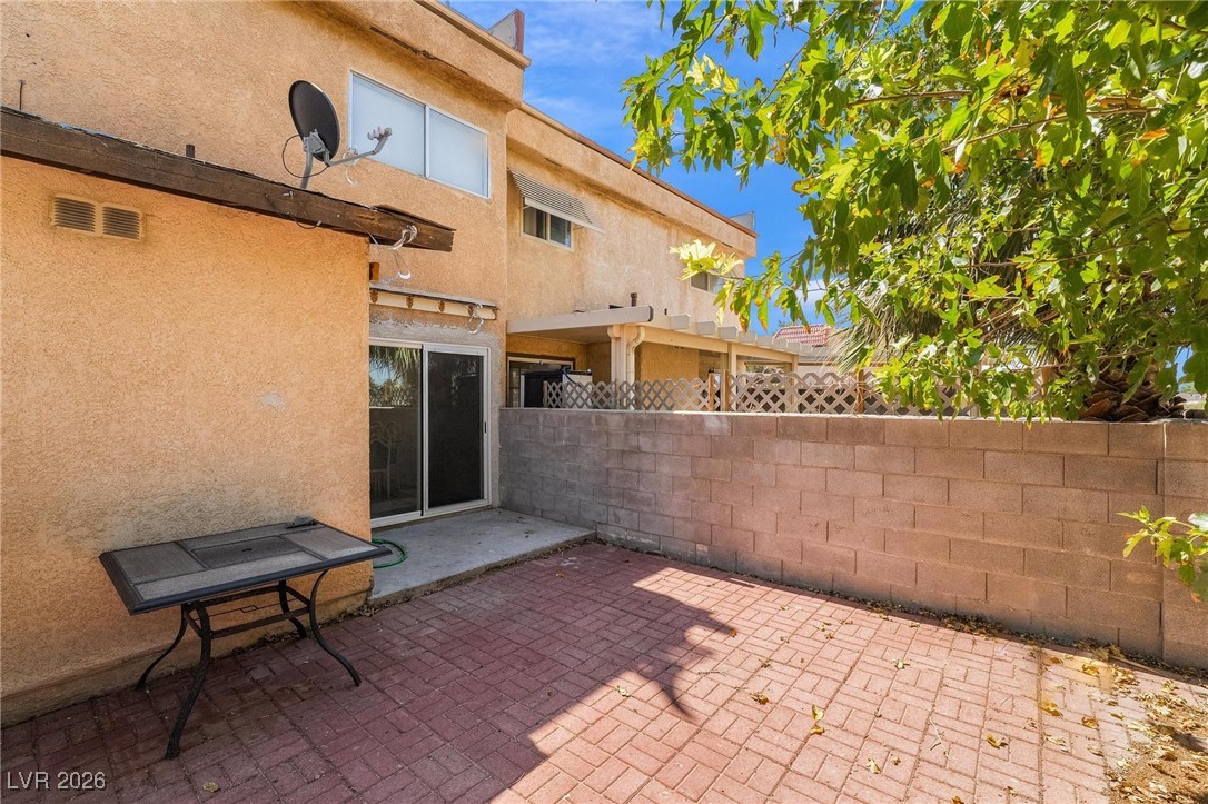 4302 Lynnann Drive Property Photo 12