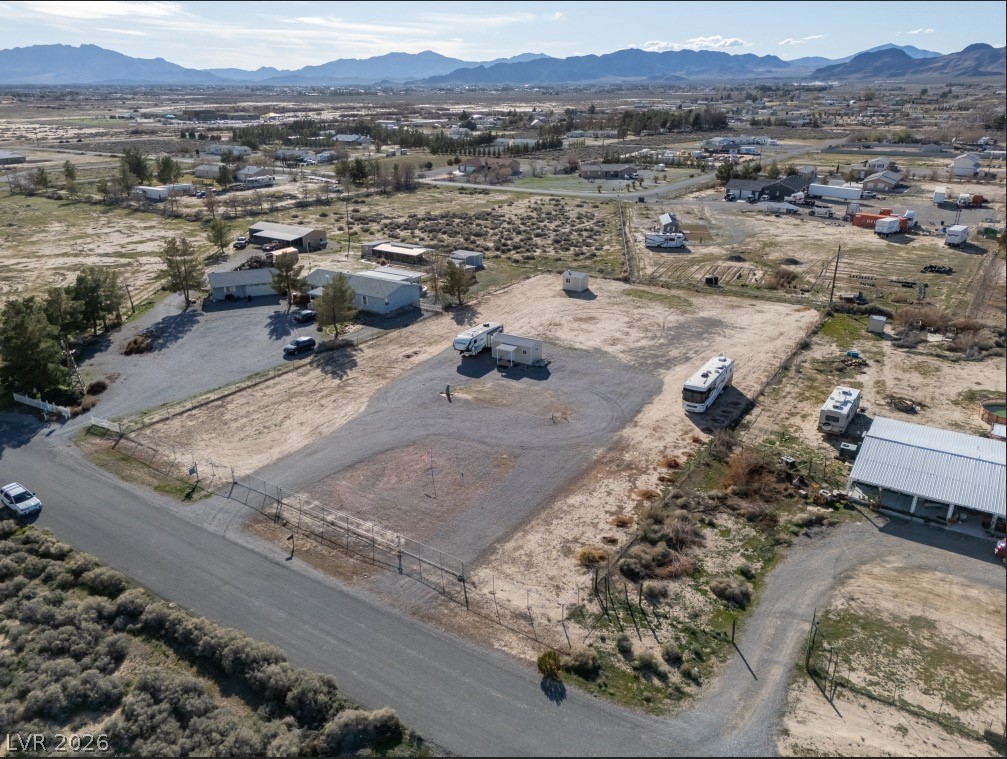 5260 Mooncrest Avenue Property Photo 2