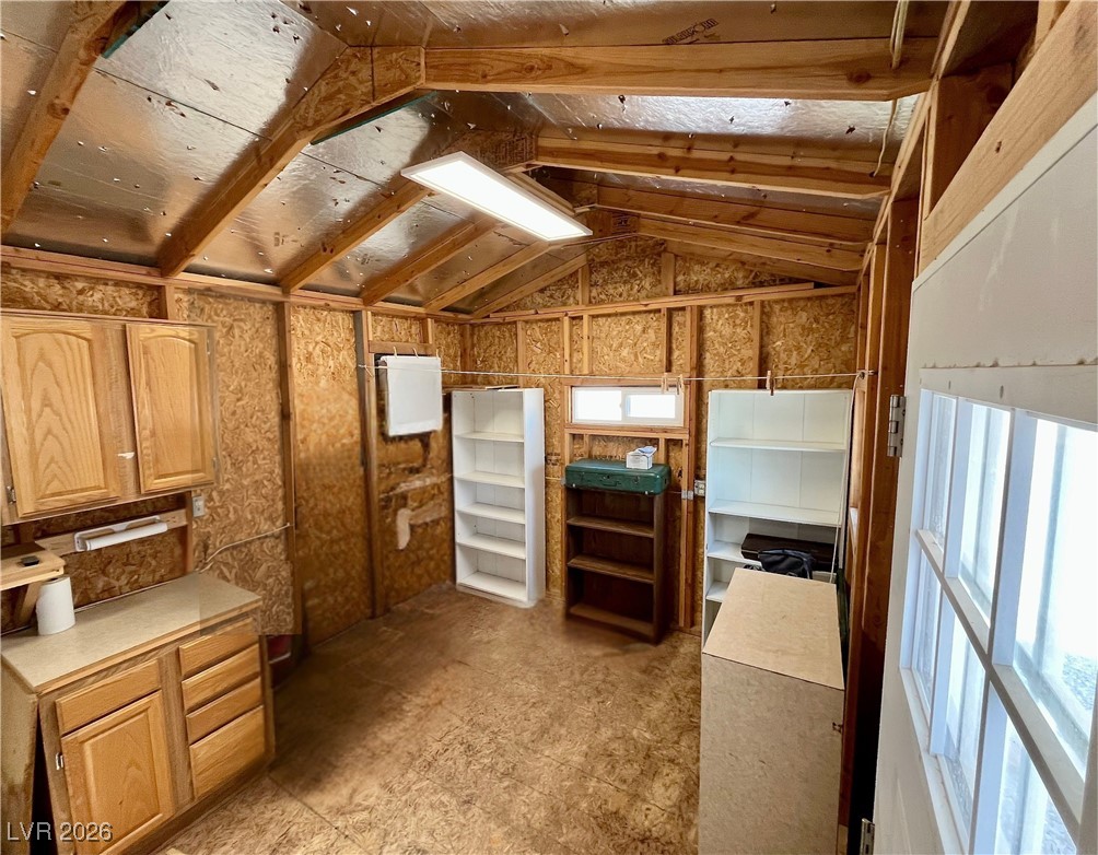 5260 Mooncrest Avenue Property Photo 11