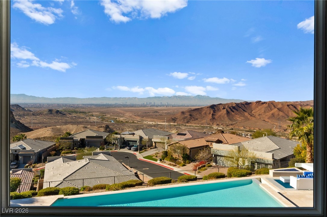 2748963 Property Photo 24