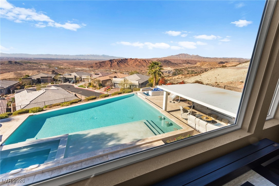 2748963 Property Photo 25
