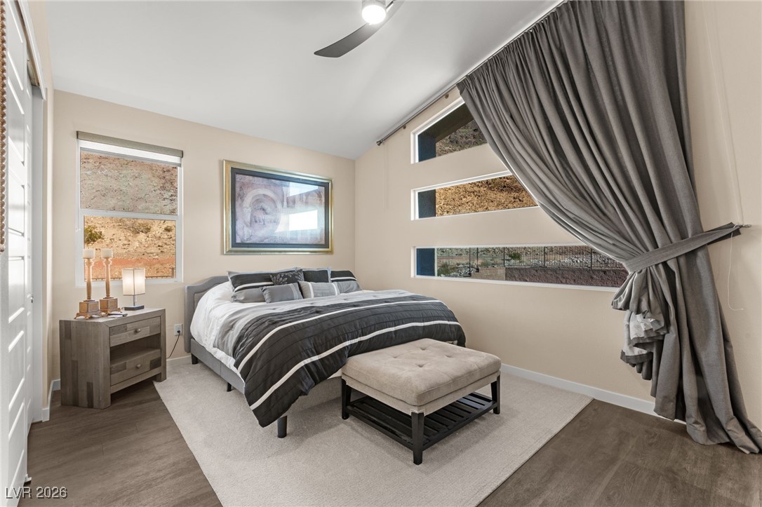 2748963 Property Photo 33
