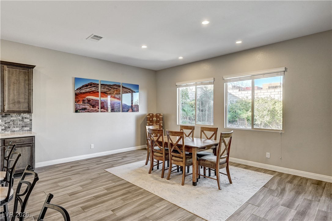 11958 Girasole Avenue Property Photo 16