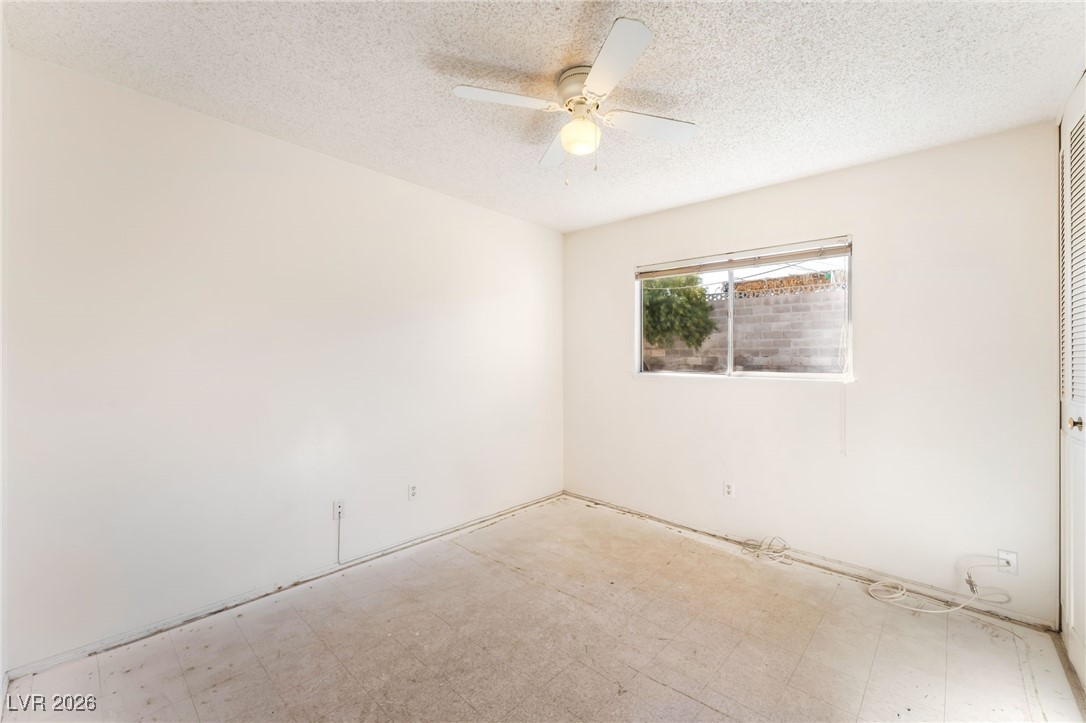 3091 Oxford Lane Property Photo 10