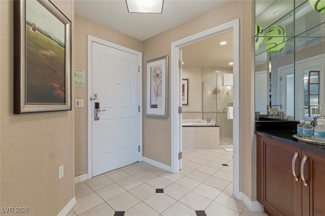 135 East Harmon Avenue 2419 Property Photo 26