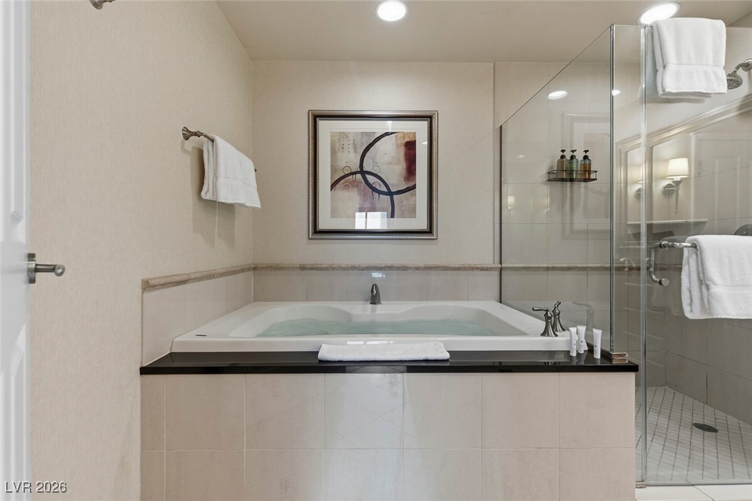 135 East Harmon Avenue 2419 Property Photo 32