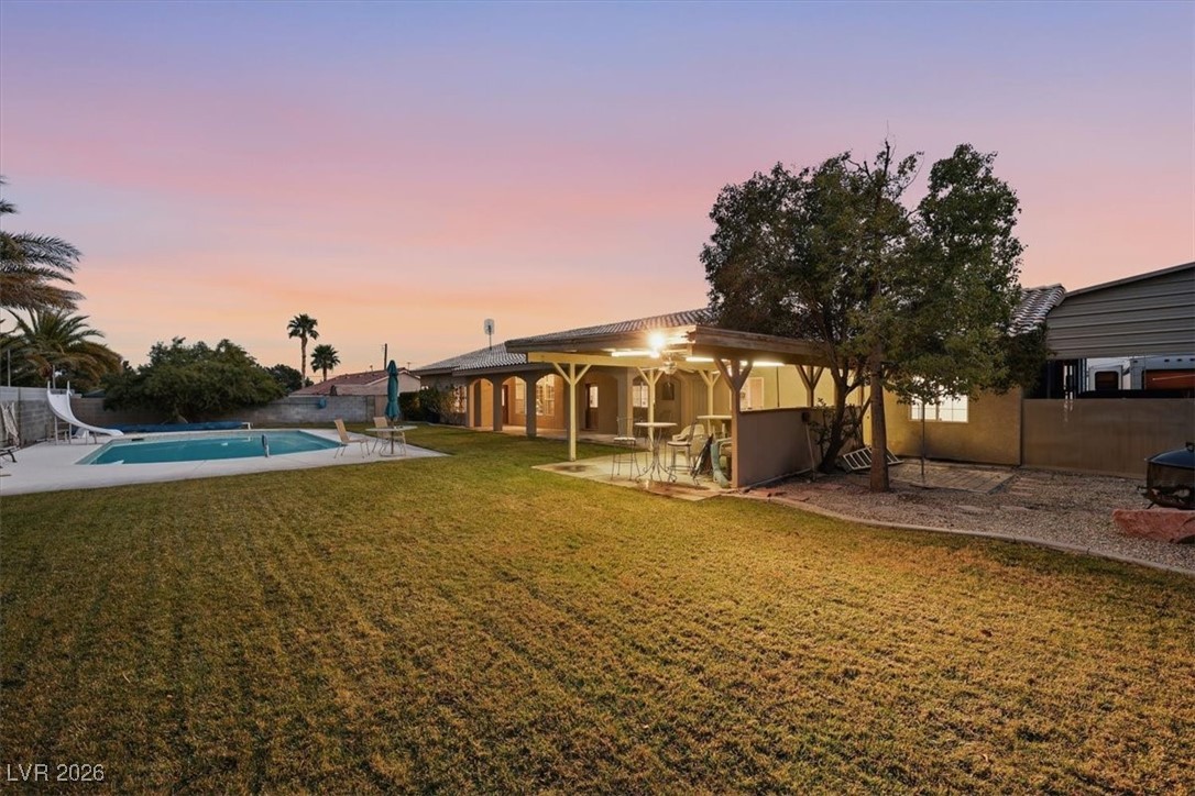 10140 West Tropical Parkway Property Photo 18