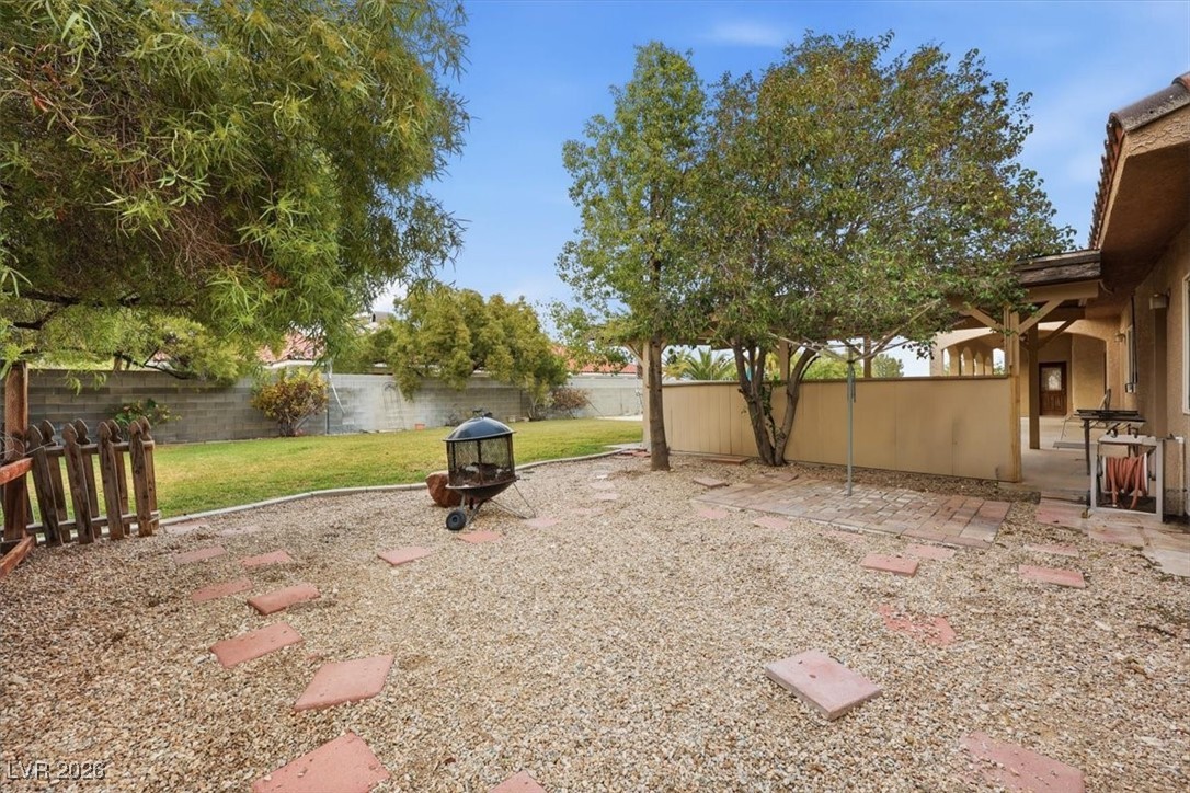 10140 West Tropical Parkway Property Photo 19