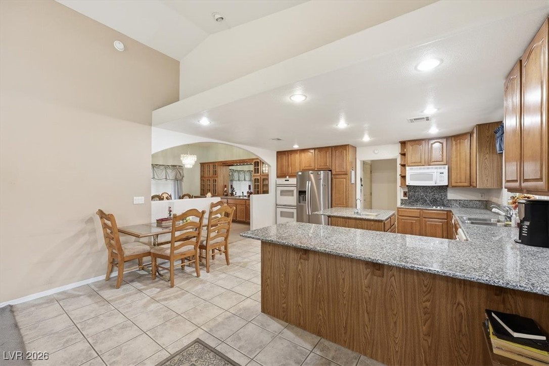 10140 West Tropical Parkway Property Photo 24