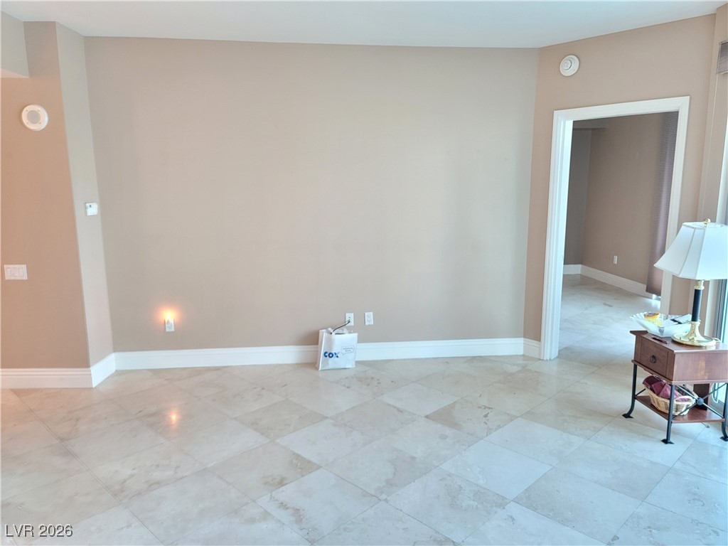 322 Karen Avenue 504 Property Photo 17