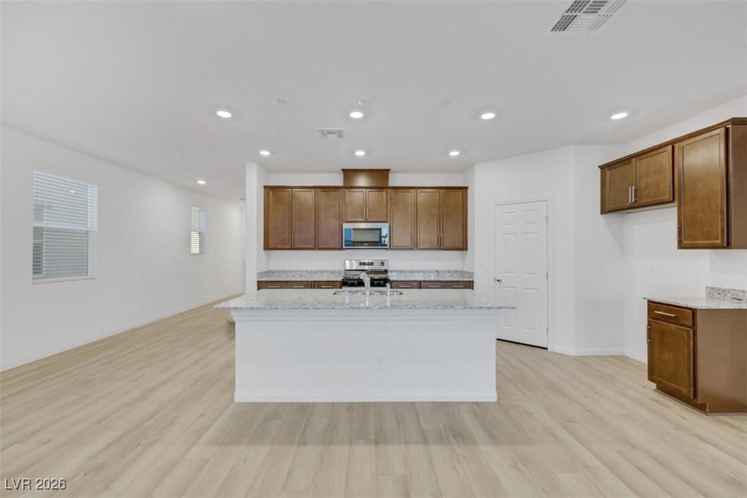 7262 Copper Grove Avenue Property Photo 9